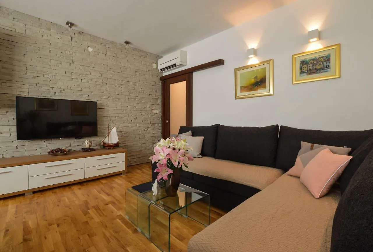 Kolombo Lux Apartment Split Croatia